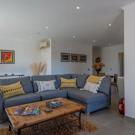 Moderno Apartamento *